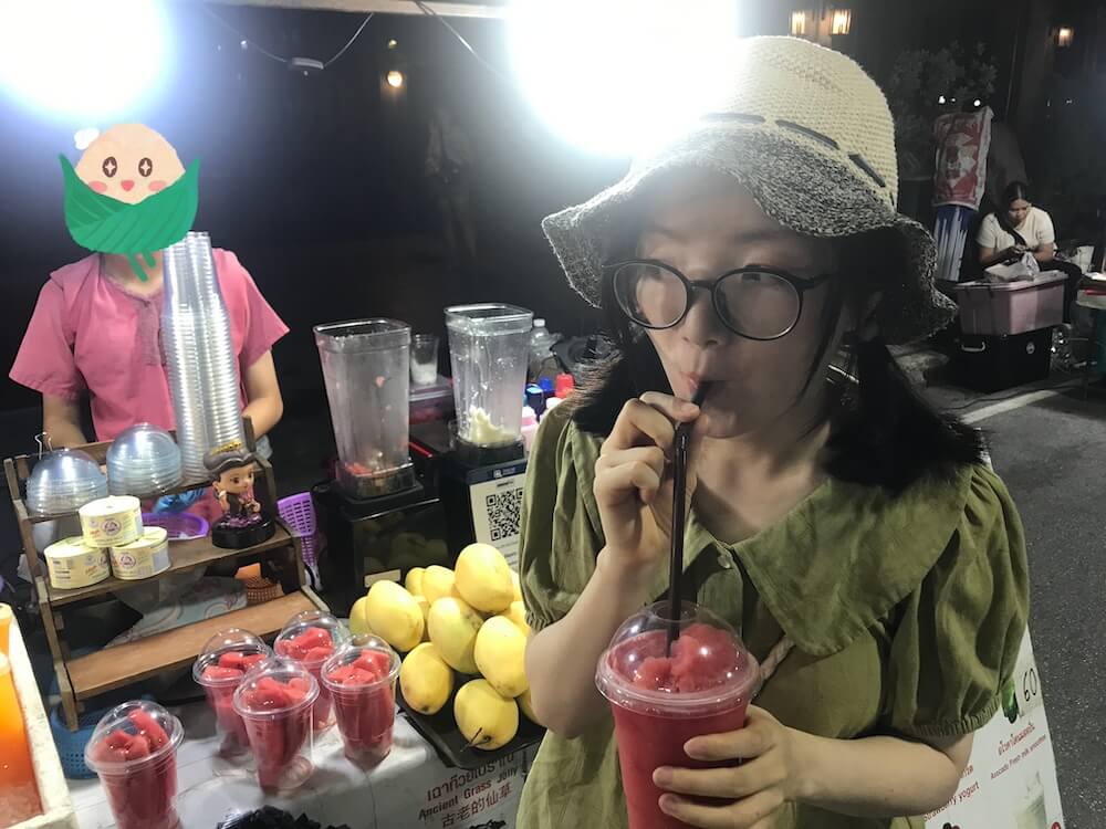 🐷在喝西瓜冰沙